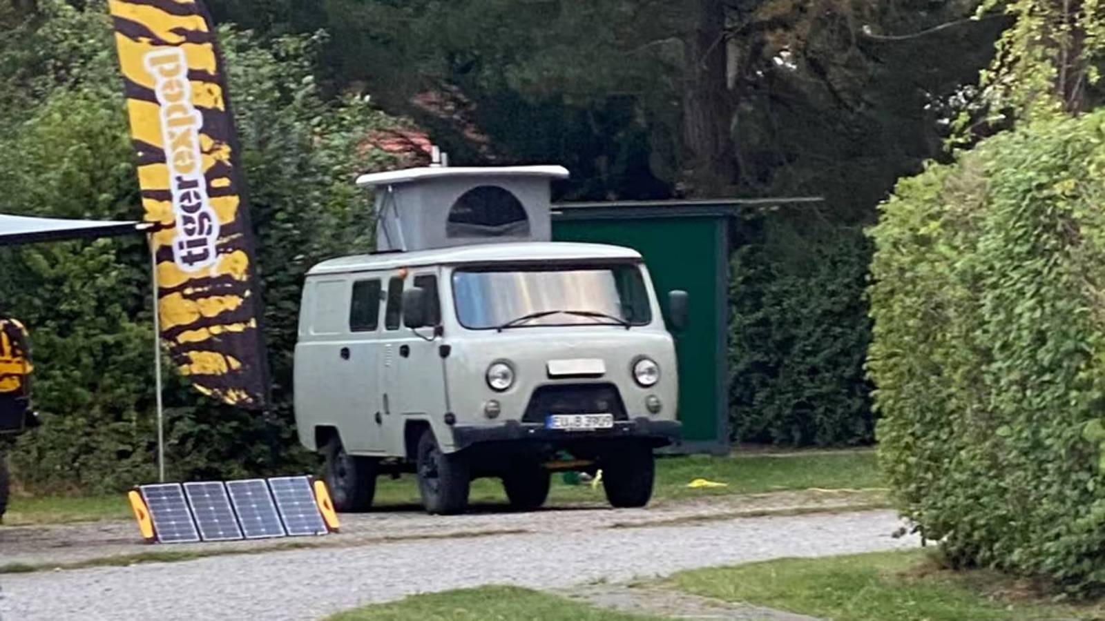 Buhanka Rv Rare UAZ Bukhanka 4x4 camper for sale in Germany — €22,999
