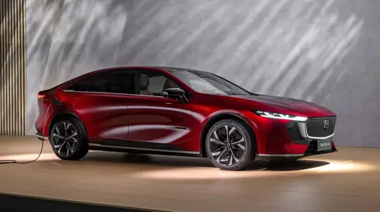 Mazda 6e: Elektro-Limousine als Prototyp in Australien