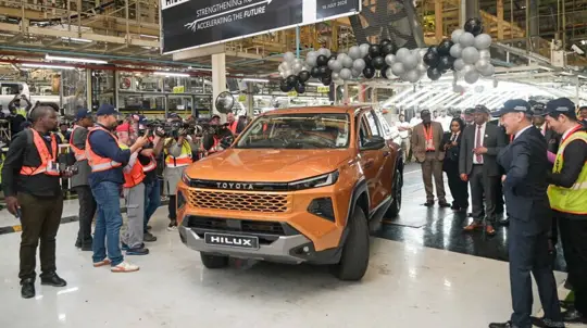 Toyota startet die Produktion des neuen Hilux in seinem ältesten Werk außerhalb Japans — 10,4 Milliarden Rand und 140.000 Pick-ups pro Jahr