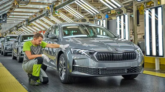 Volkswagen investoi 10 miljardia euroa sähköautojen tuotantoon Espanjassa