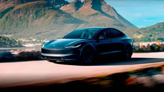 Tesla kar ve çamur modları ekledi ama her araba alamıyor