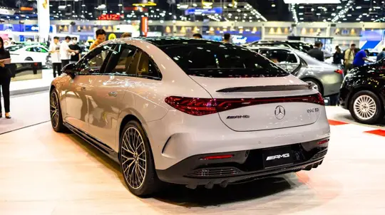 Mercedes-Benz izbacuje EQE, AMG S63 i Maybach EQS 680 SUV iz američke ponude za 2027.