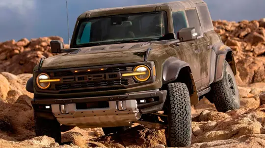 Ford-Rückruf 2025: Bronco und Ranger mit Frontscheibenfehler