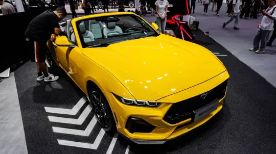 Ford Rückruf: 332.778 Mustang 2015–2017 wegen Gurtmangel