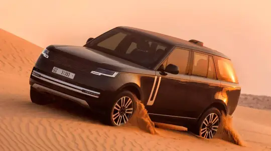 Range Rover นำปุ่มฟิสิคัลกลับสู่ห้องโดยสารหลังการทดลองใช้หน้าจอสัมผัส