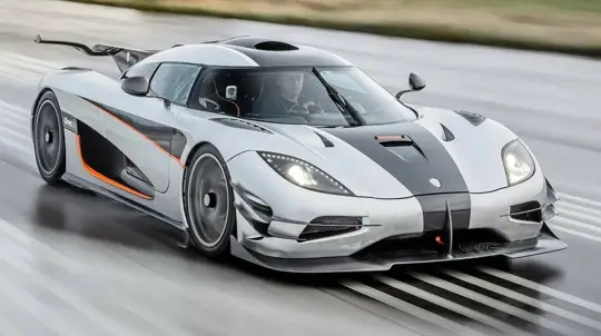 Interpol etsii Adrian Sutilin kadonnutta Koenigsegg One:1:tä