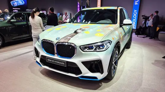 BMW X5 mit Wasserstoff ab 2028: Serienstart bestätigt