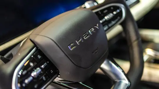 Chery laajentaa Euroopan-toimintaansa uudella sähköautokeskuksella Pariisiin
