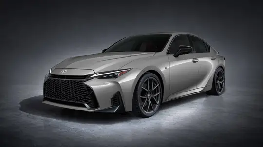 Lexus IS Facelift 2026: schärfer, smarter, IS 300h/350