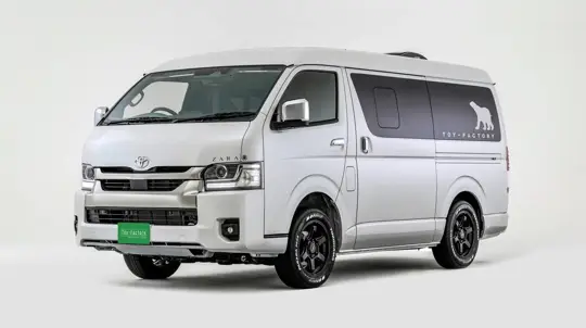 Toyota HiAce wird wieder zum Camper: ZARA von Toy-Factory löst das Sommerhitze-Problem mit Klimaanlage