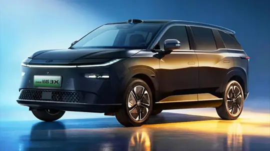 Toyota bZ3X Knight Edition: fekete elektromos SUV masszázzsal és lidarral 15 700 dollártól