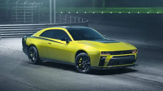 Le Dodge Charger Super Bee revient avec 600 ch et un six cylindres biturbo — plus rapide que l’ancien V8