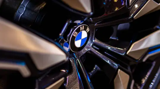 BMW iX4: SUV coupé eléctrico que sustituirá al X4, debut previsto a mediados de 2027