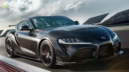 Toyota GR Supra 2027 potrebbe fare a meno di BMW con un ibrido proprio da 400 CV