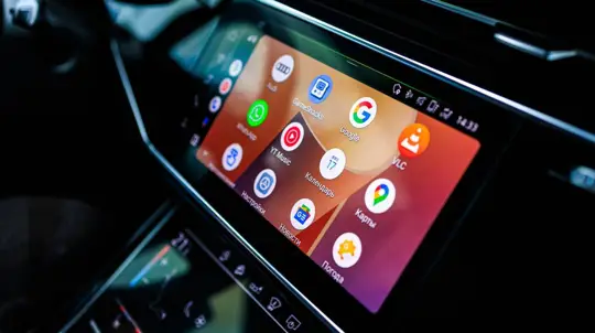 Google Maps muestra anuncios emergentes durante la navegación en Android Auto