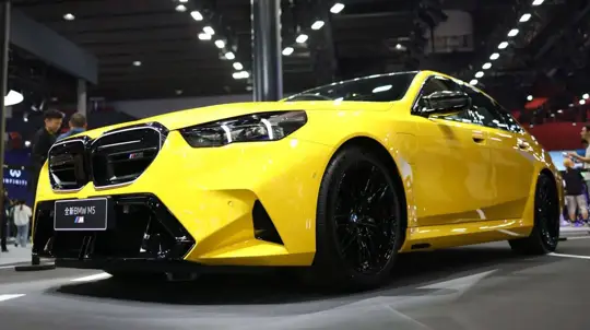 BMW M, 수소 엔진 스포츠카 개발 무기한 연기 및 기술적 난관 설명