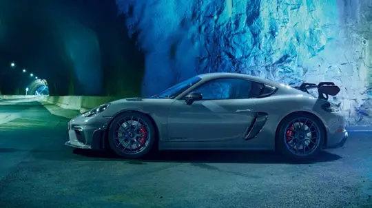 Porsche 718 Cayman EV: nieuwe details en aero op Nürburgring