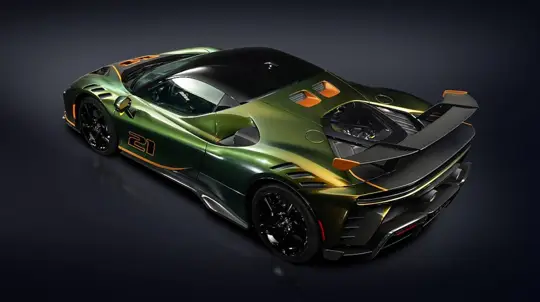 Ferrari SF90 XX Stradale en Verde Volterra : un exemplaire Tailor Made qui brise tous les codes