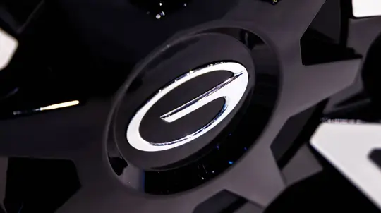 Hyptec S600 esiteltiin Pekingissä coupé-henkisenä keskikokoisena SUV-mallina