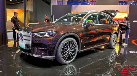 Mercedes-Benz GLC L EV tuo Kiinaan pitkän akselivälin ja yli 700 km toimintamatkan