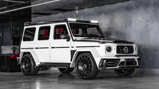 Mansory veste la Mercedes-AMG G 63 con un ampio body kit e fibra di carbonio — e stavolta resta sorprendentemente sobria