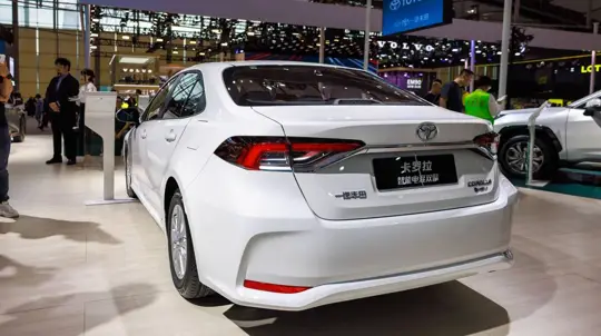 Toyota, Lexus, Subaru: Rückruf wegen Rückfahrkamera