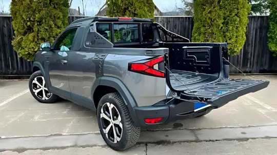 Dacia Duster Pick-Up von Borel: über 1.000 km Reichweite, doch der Preis verdirbt alles