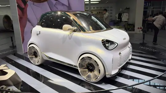 Smart Concept #2 vie merkin takaisin kaupunkiautojen pariin