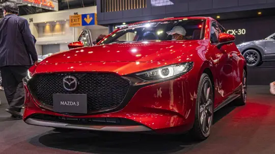 Mazda3 2026 scoort 62 op betrouwbaarheid, terwijl Impreza bij Consumer Reports 80 haalt