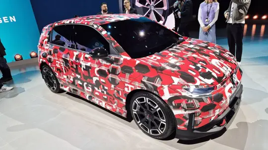 Volkswagen ID.Polo GTI Clubsport: el GTI eléctrico de 282 CV con cambios simulados