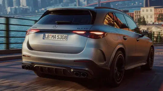 메르세데스 AMG GLC 53 출시, 4기통 하이브리드 단종 및 성능