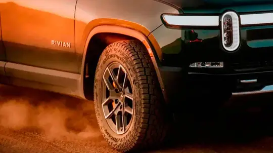 Rivian refuse Apple CarPlay et mise sur son propre assistant IA
