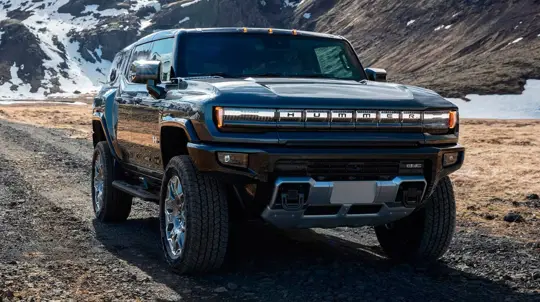 GM visszafogja EV-termelését: Lyriq, Hummer, Bolt USA-ban