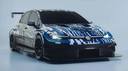 Volkswagen Golf R 24H: enorme alerón, escape lateral y el Golf R más radical para las 24h de Nürburgring 2027