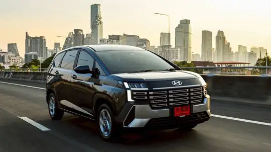 Hyundai Stargazer 2026: monovolumen de seis plazas renovado para Tailandia desde 719.000 baht