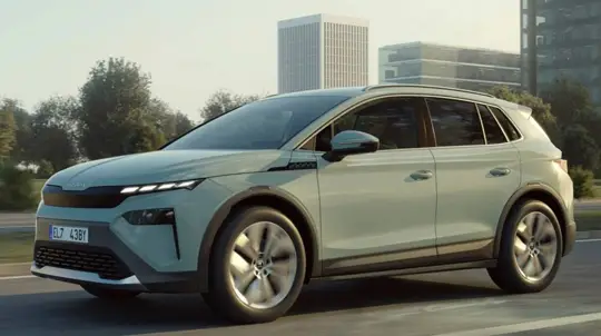 Skoda Elroq 60 saa LFP-akun ja 451 kilometrin toimintamatkan