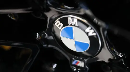 BMW, X7보다 큰 SUV X9 개발 검토 중인 이유와 전략