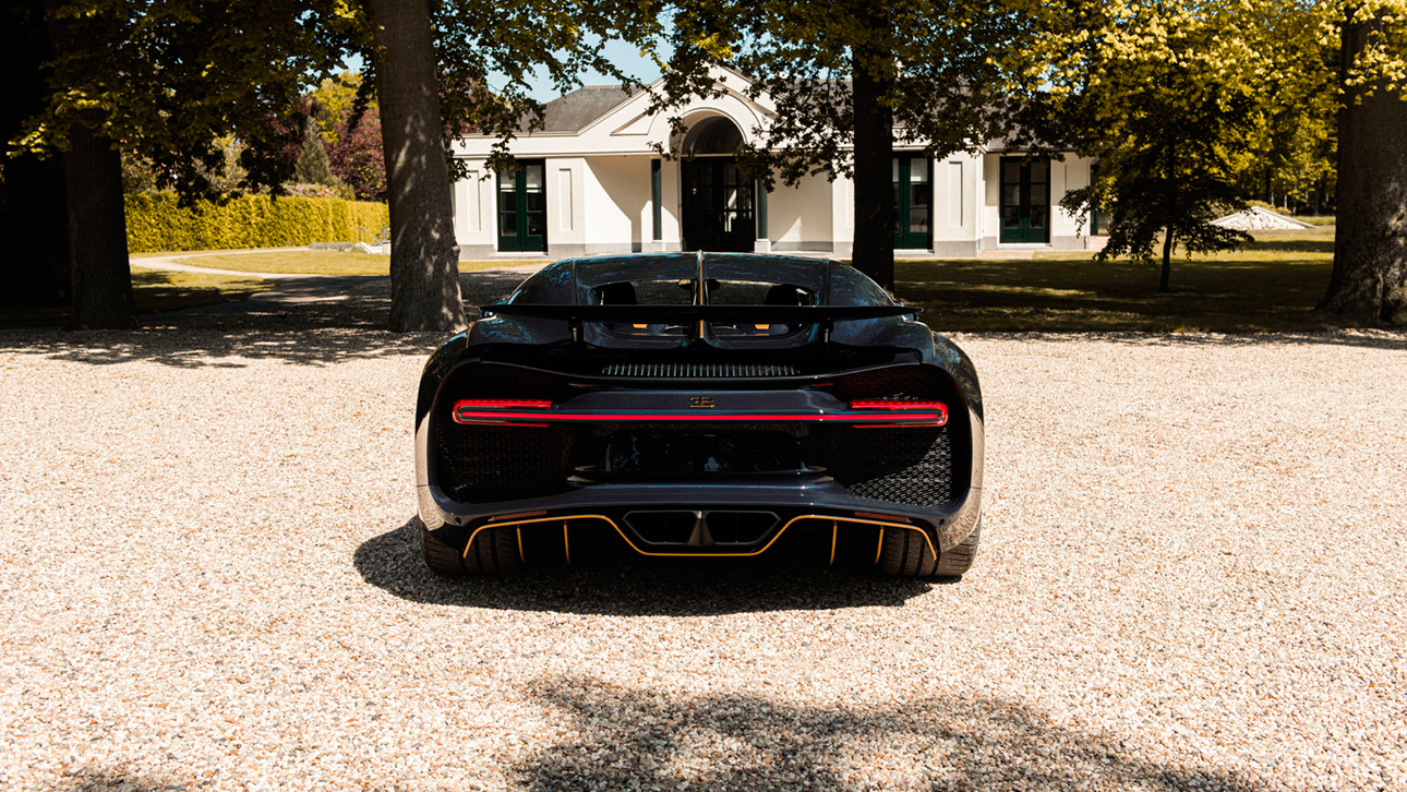 04-BUGATTI_Chiron-L_be