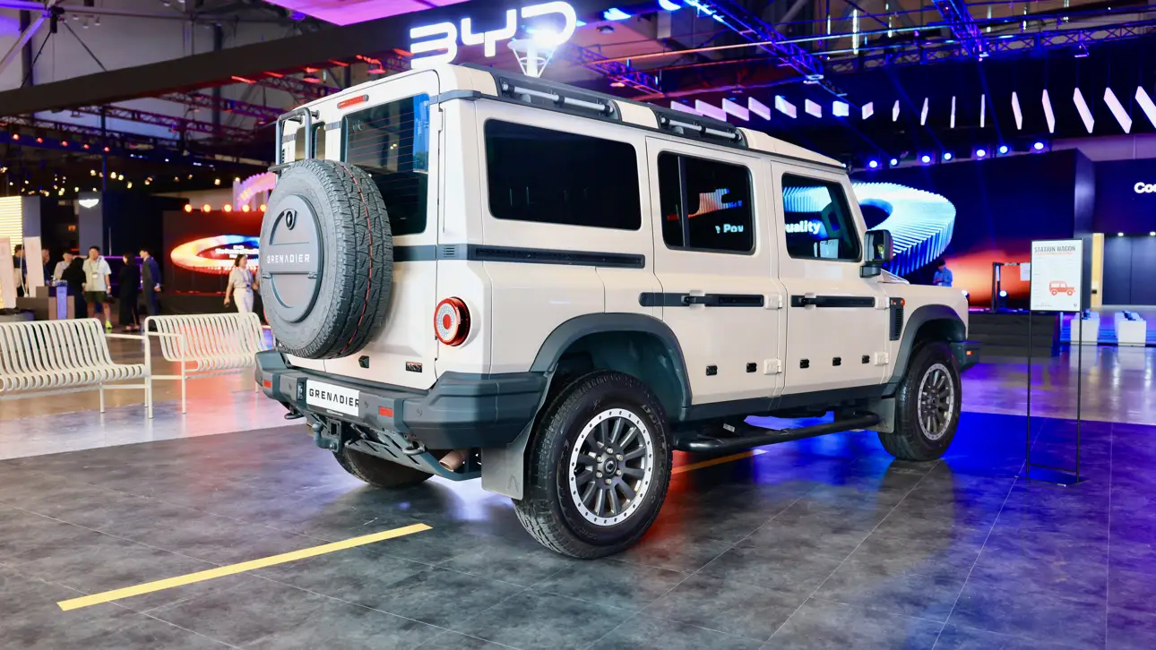 Ineos Grenadier Station Wagon Five-Seat Fieldmaster Edition