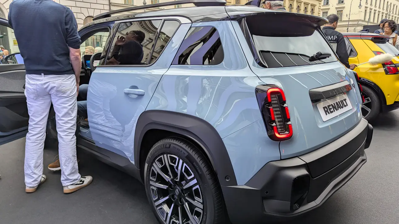 IAA 2025 / Renault 4 e-Tech