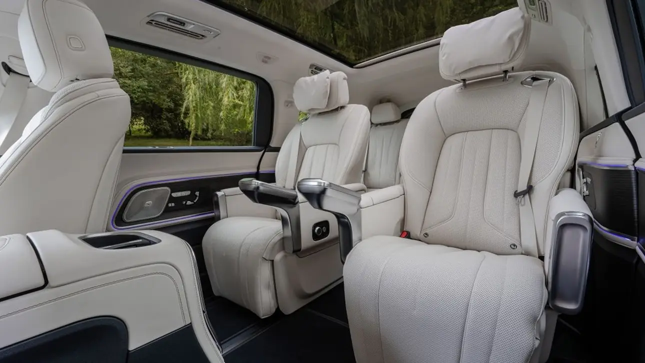 Mercedes VLE AMG Line и AMG Line Plus