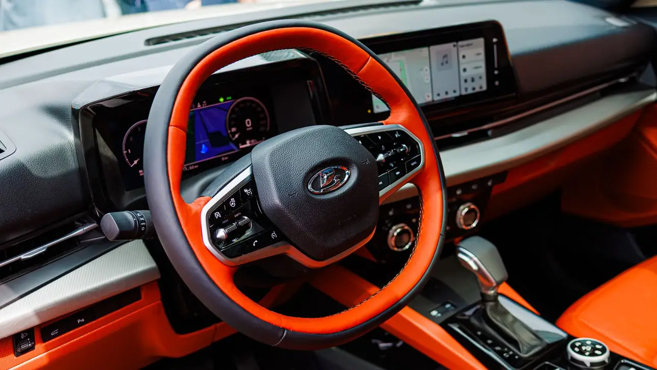 LADA Azimut / ПМЭФ-2025