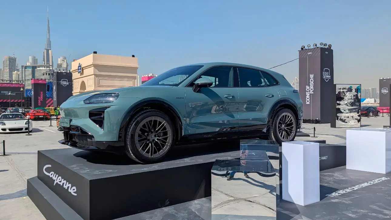 Porsche Cayenne EV