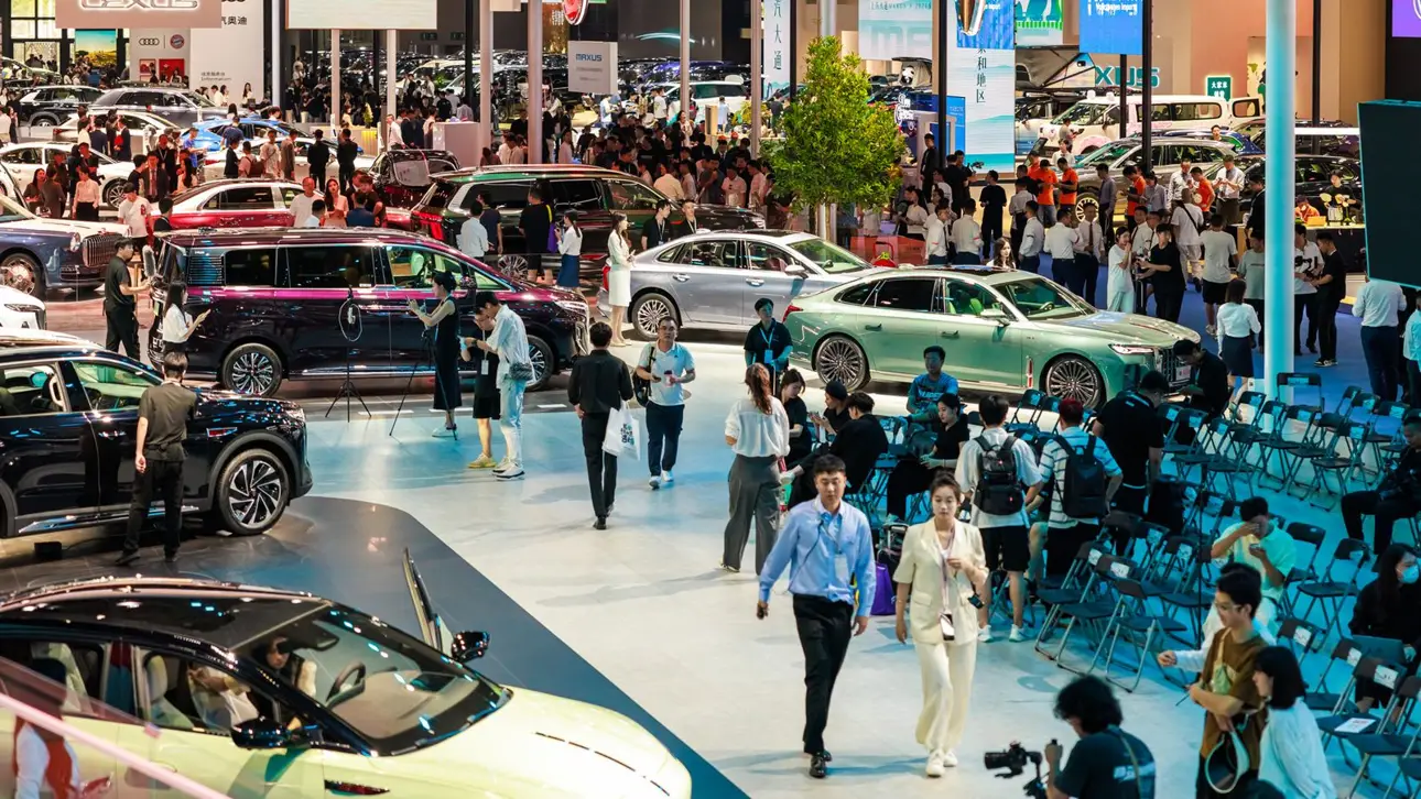 Автомобили