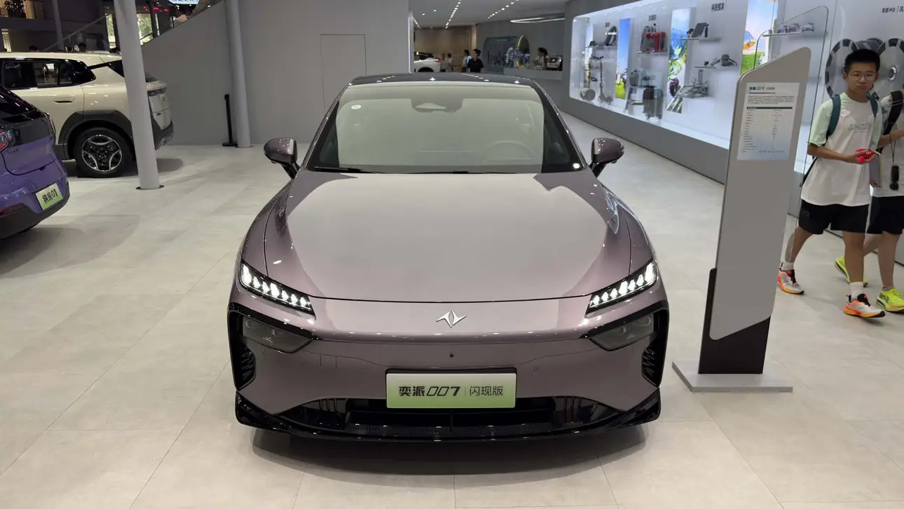 Автосалон в Чэнду 2026 / Стенд Dongfeng
