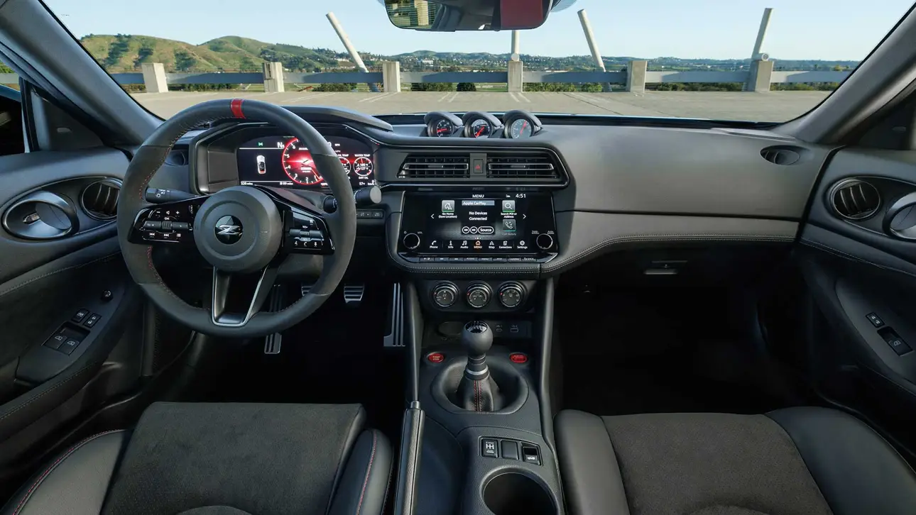 Автосалон в Нью-Йорке 2026 / Nissan Z