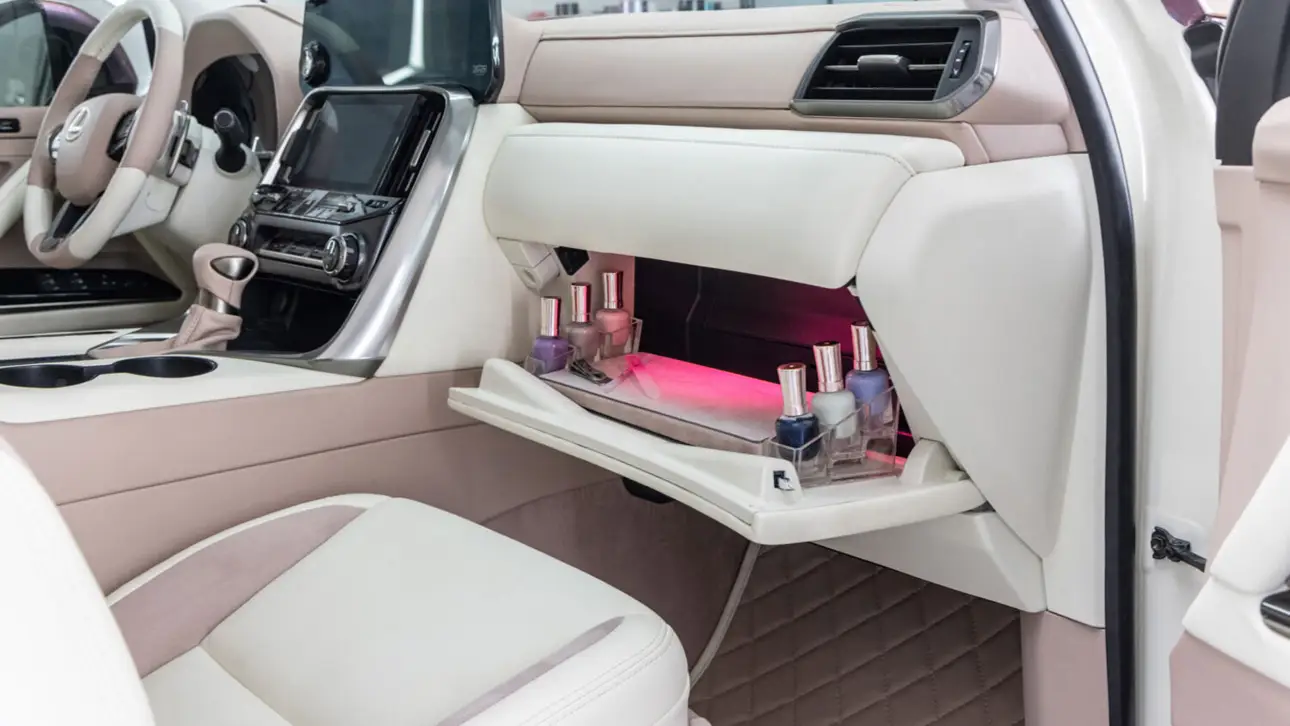 Lexus Glam LX