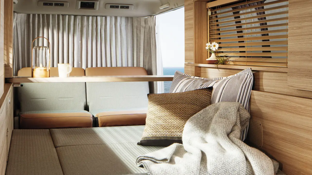 Nissan Caravan MYROOM и NV200 Vanette MYROOM