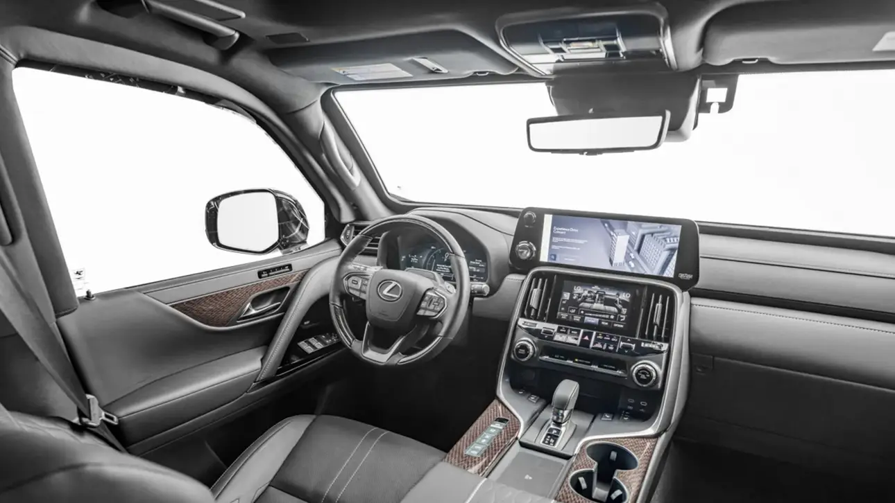 Представлен бронированный Lexus LX 700 от Miami Armored