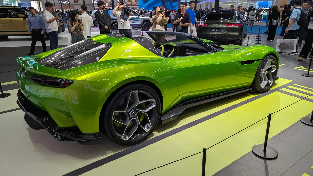 Автосалон в Пекине 2026 / BYD Formula X
